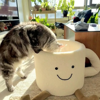 Cozy 'Cat' Cup